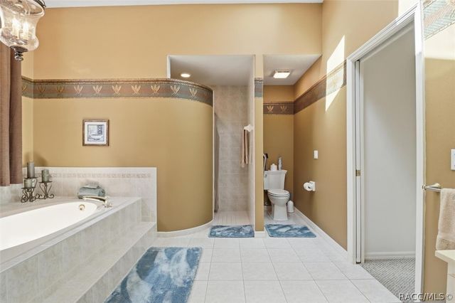 2399 W Pine Ridge Boulevard, Beverly Hills, FL 34465