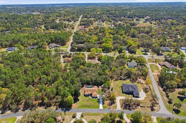 2399 W Pine Ridge Boulevard, Beverly Hills, FL 34465