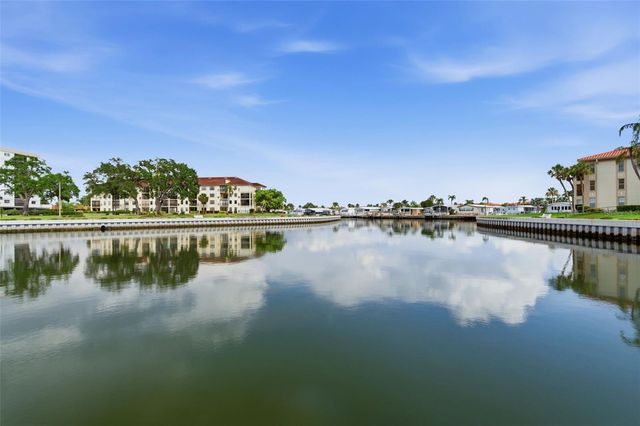 19029 US HIGHWAY 19 N 7-12, Clearwater, FL 33764