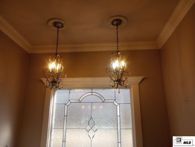 211 3RD STREET, Winnsboro, LA 71295