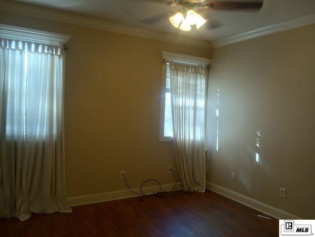 211 3RD STREET, Winnsboro, LA 71295