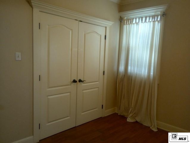 211 3RD STREET, Winnsboro, LA 71295