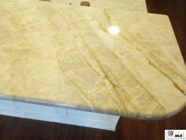 211 3RD STREET, Winnsboro, LA 71295