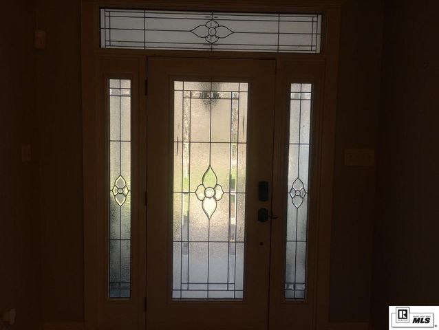 211 3RD STREET, Winnsboro, LA 71295