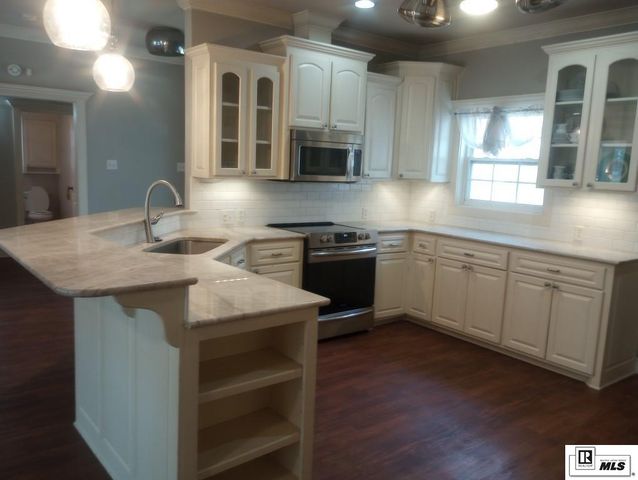 211 3RD STREET, Winnsboro, LA 71295