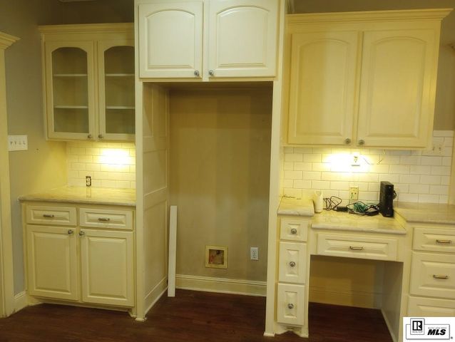 211 3RD STREET, Winnsboro, LA 71295