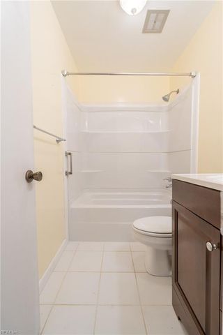 2885 East Point DR, Chesapeake, VA 23321