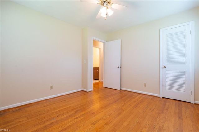 2885 East Point DR, Chesapeake, VA 23321