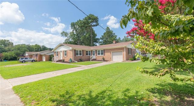 2885 East Point DR, Chesapeake, VA 23321