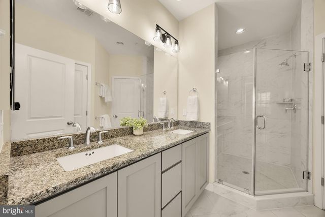 8331 LOOKING GLASS WAY, Fairfax, VA 22031