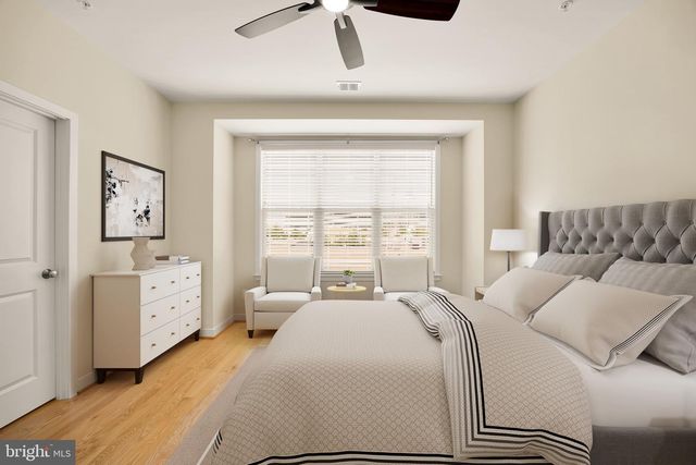 8331 LOOKING GLASS WAY, Fairfax, VA 22031
