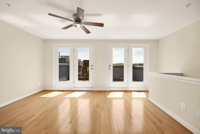 8331 LOOKING GLASS WAY, Fairfax, VA 22031