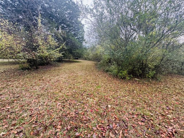 105 Iris Ave, Old Hickory, TN 37138