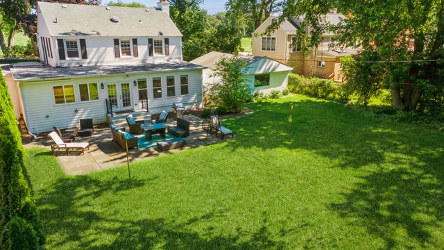 4335 Lee Street, Skokie, IL 60076