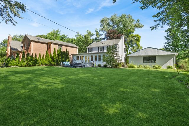 4335 Lee Street, Skokie, IL 60076