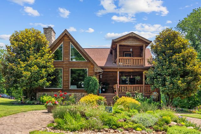 480 Seaton Dr, Smithville, TN 37166