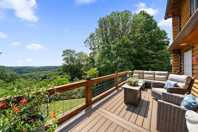 480 Seaton Dr, Smithville, TN 37166