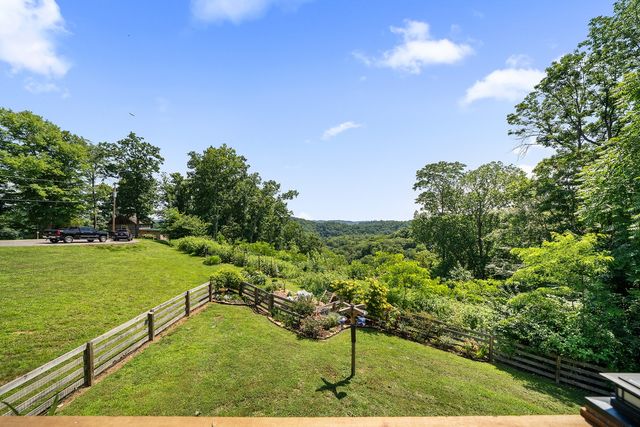 480 Seaton Dr, Smithville, TN 37166