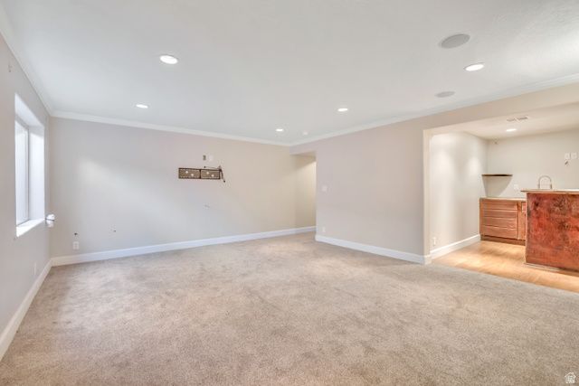 585 E WYNGATE POINTE LN, Draper, UT 84020