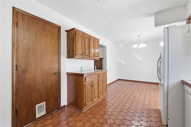 6718 Brink Street, Kansas City, MO 64152