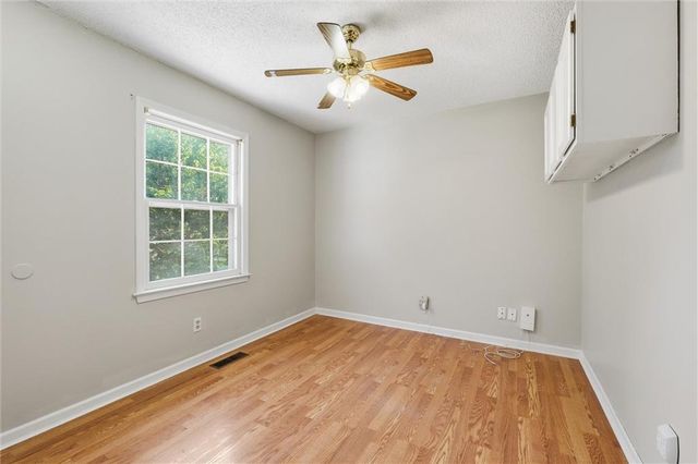 6718 Brink Street, Kansas City, MO 64152