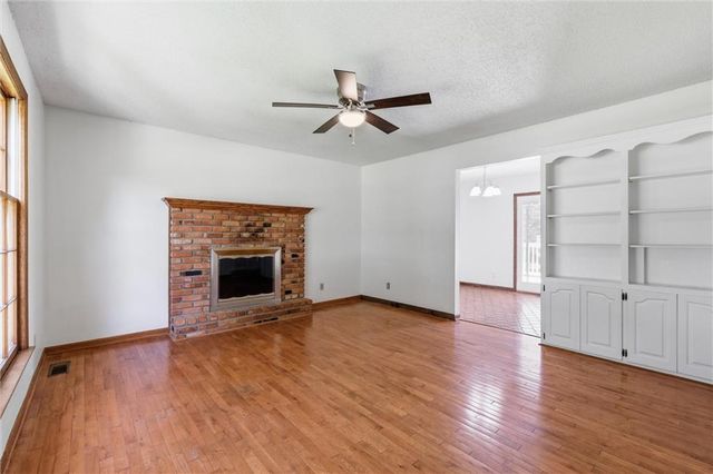 6718 Brink Street, Kansas City, MO 64152