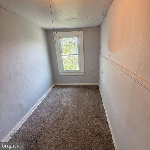 2127 HOLLINS ST, Baltimore, MD 21223