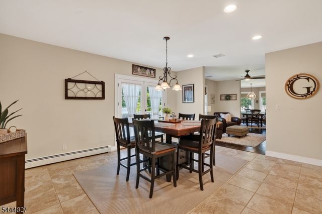 43 Chestnut St, Livingston Twp., NJ 07039