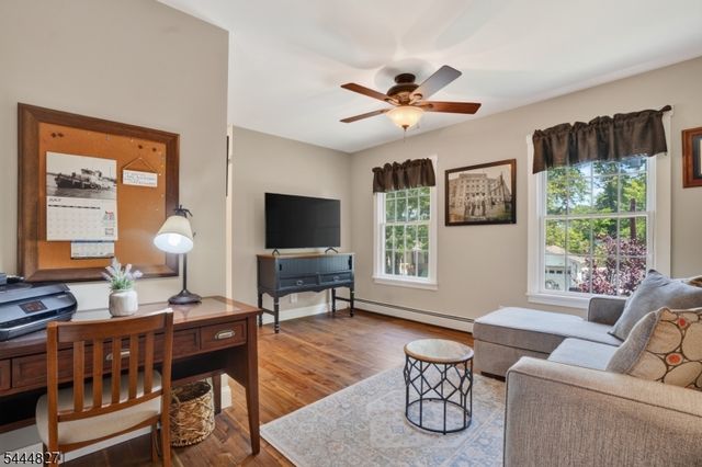 43 Chestnut St, Livingston Twp., NJ 07039