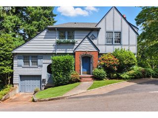 368 Nw Lomita Ter, Portland, OR 97210