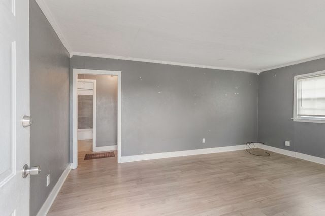 2417 Grover St, Nashville, TN 37207