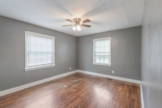 2417 Grover St, Nashville, TN 37207