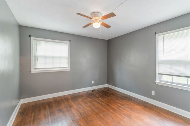 2417 Grover St, Nashville, TN 37207