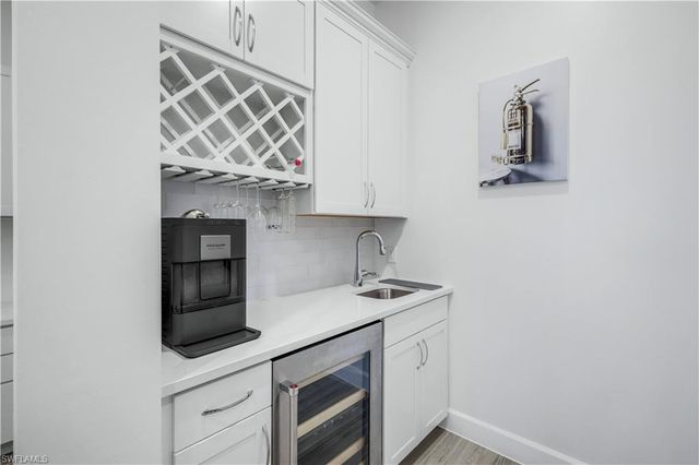 19600 Waterman CT, Fort Myers, FL 33913