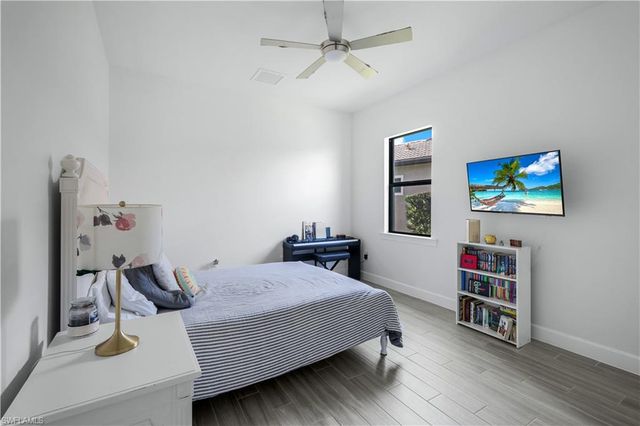 19600 Waterman CT, Fort Myers, FL 33913