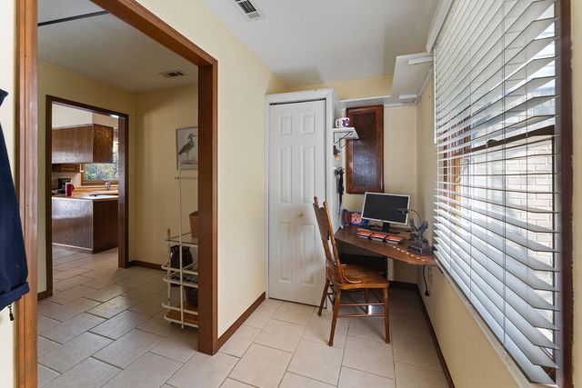 3687 Airport Road, Crestview, FL 32539