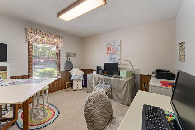 3687 Airport Road, Crestview, FL 32539