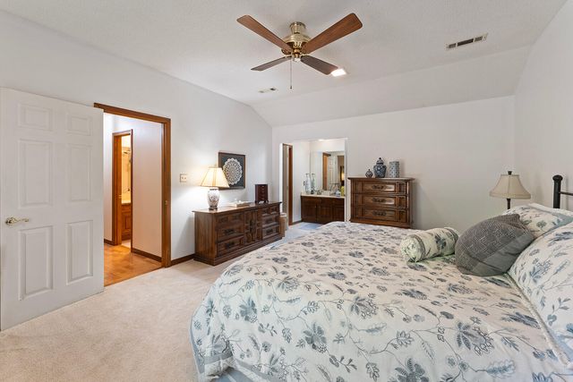 3687 Airport Road, Crestview, FL 32539