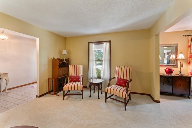 3687 Airport Road, Crestview, FL 32539