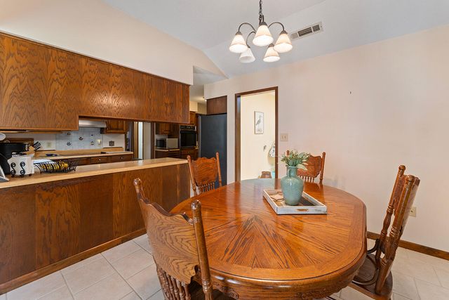 3687 Airport Road, Crestview, FL 32539