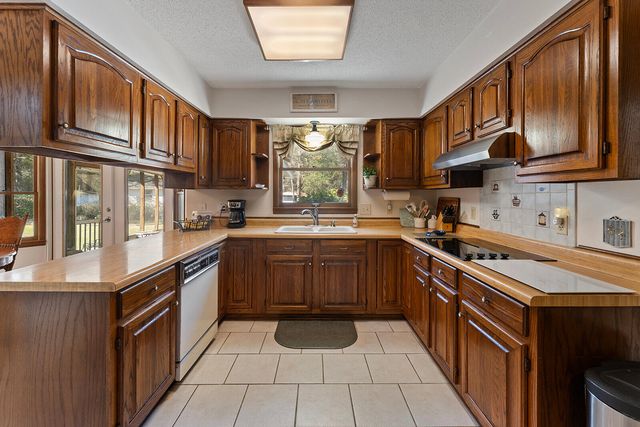 3687 Airport Road, Crestview, FL 32539