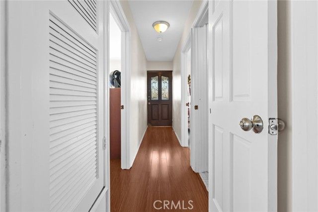 1067 N Wilton, Los Angeles, CA 90038