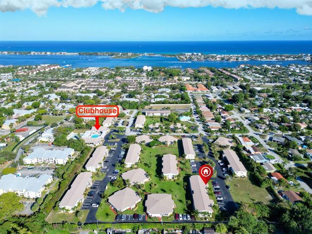301 Circle Drive S 103, Boynton Beach, FL 33435