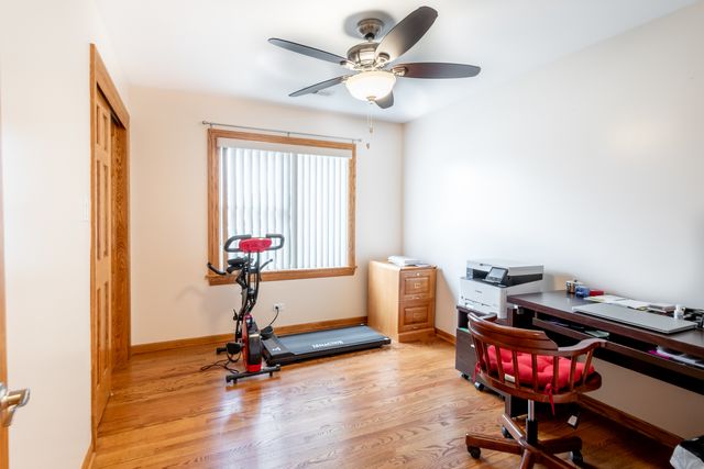 6759 W 91st Street, Oak Lawn, IL 60453