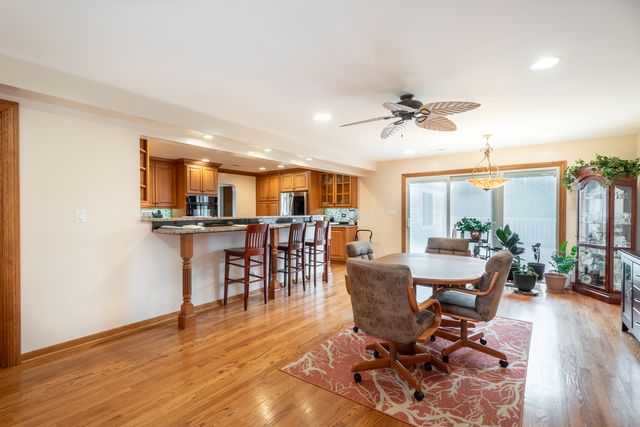 6759 W 91st Street, Oak Lawn, IL 60453