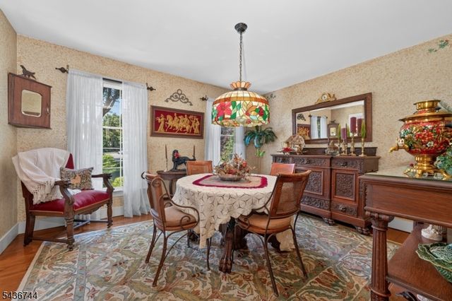 11 Doe Run, Franklin Twp., NJ 08867