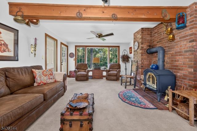 11 Doe Run, Franklin Twp., NJ 08867