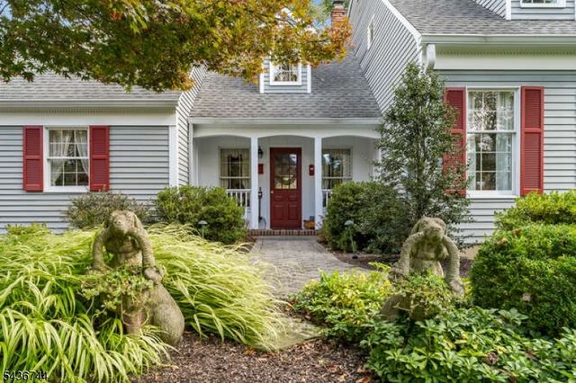 11 Doe Run, Franklin Twp., NJ 08867