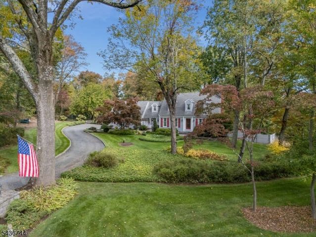 11 Doe Run, Franklin Twp., NJ 08867