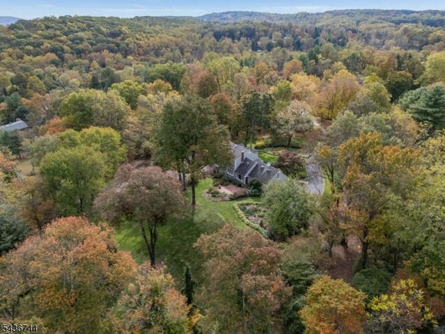 11 Doe Run, Franklin Twp., NJ 08867